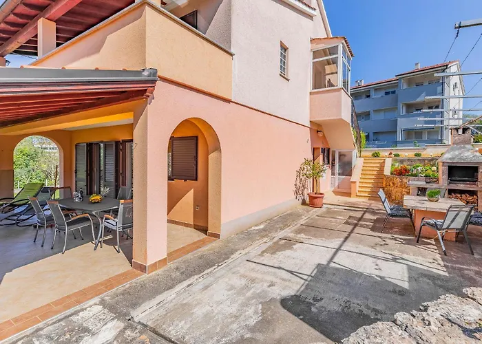 Biskupija Iii Apartament *