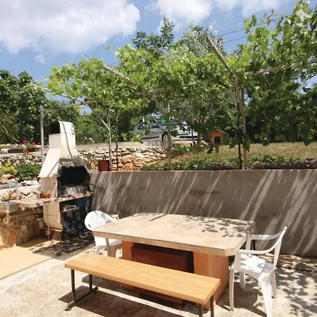 Apartment In With House Sea View Medulin